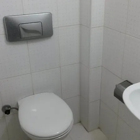 Hotell Star 2*