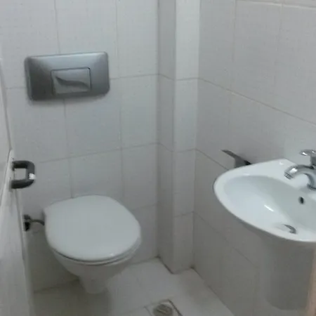 Star Hotel 2*